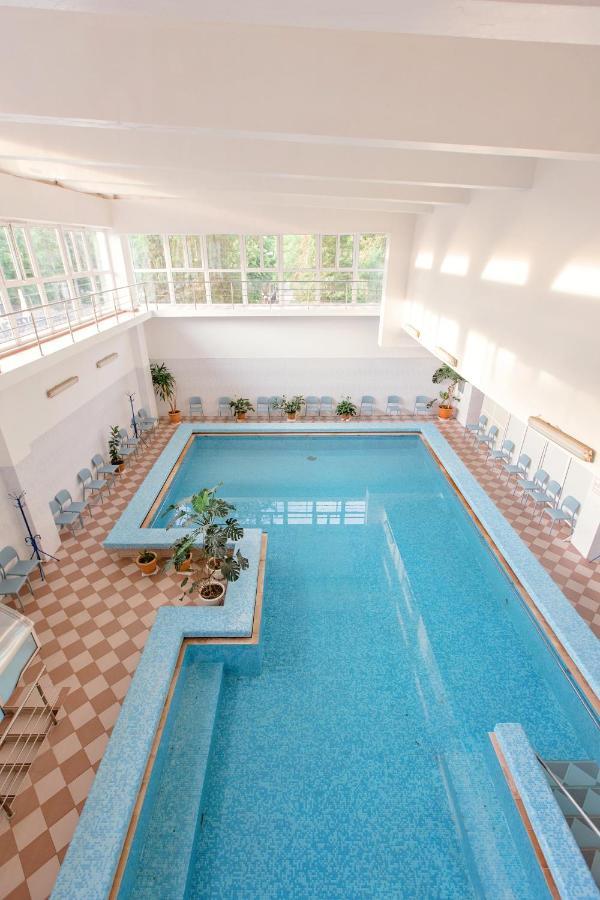 Hotel Termal Baile Felix Bagian luar foto