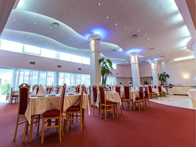 Hotel Termal Baile Felix Bagian luar foto