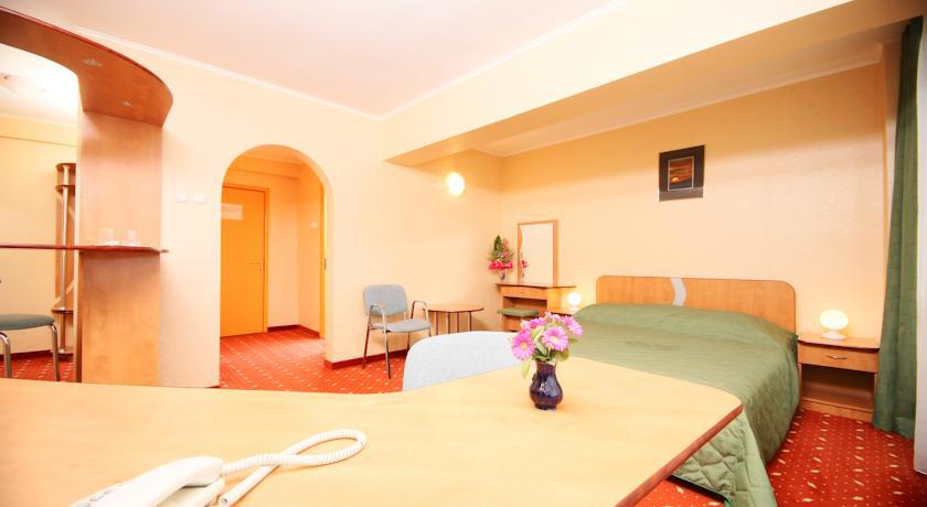 Hotel Termal Baile Felix Bagian luar foto