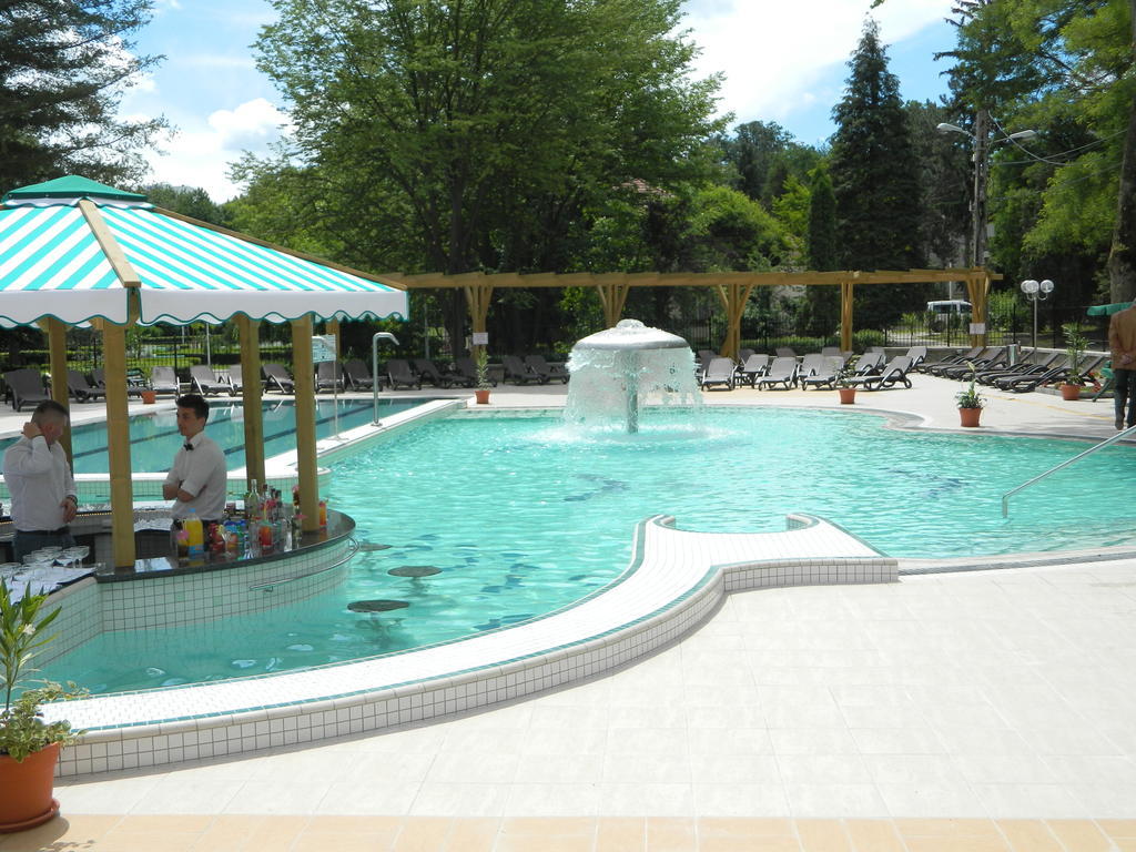 Hotel Termal Baile Felix Bagian luar foto