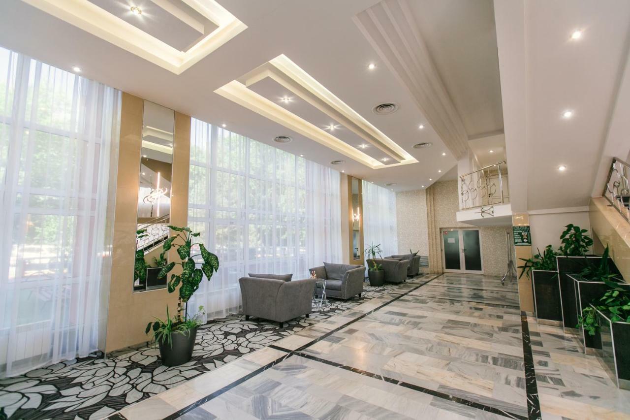 Hotel Termal Baile Felix Bagian luar foto